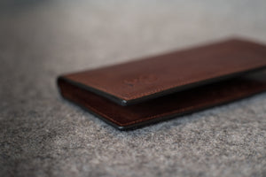 *NEW* HAUTE CHECKBOOK WALLET, RED BROWN